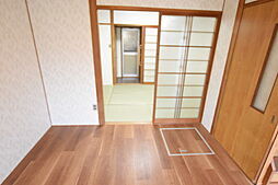 居間