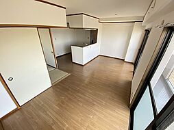 居間