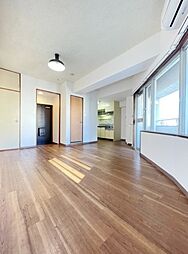 ライオンズマンション目黒青葉台タウンハウス 3階ワンルームのリビング/ダイニング