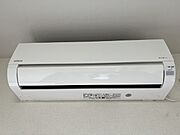 エアコンはダイニングに設備としてついてます