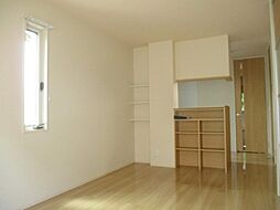 ラ・リアン C・D D棟 1階1LDKのリビング/ダイニング