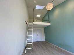 メゾン・デ・シャルム逆井 2階1Kのリビング/ダイニング