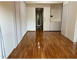 ファミリーフィールズ大宮壱番館 1階3LDKのリビング/ダイニング