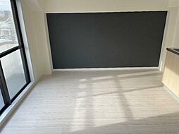 メゾンクミ 4階1DKのリビング/ダイニング