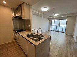 クラッシィタワー東中野 24階2LDKのリビング/ダイニング