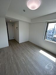 THE　GARNET　SUITE　RESIDENCE西七条 5階1Kのリビング/ダイニング