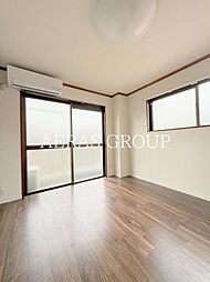 レジナス椿 3階1Kのリビング/ダイニング