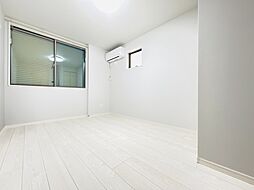 Nest Hirai 201 2階1Kのリビング/ダイニング