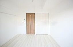 イート アパートメント ヴェリタス 3階1Kのリビング/ダイニング