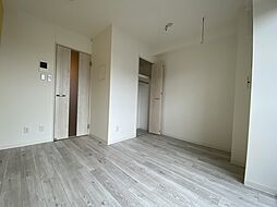 JR総武線 本八幡駅 徒歩3分の賃貸マンション 6階1Kのリビング/ダイニング