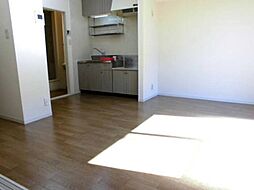 パインアベニューハイム A 1階2LDKのリビング/ダイニング