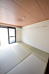 小田急多摩線 唐木田駅 徒歩3分の賃貸アパート 2階2DKのリビング/ダイニング