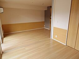 メゾン・ド・ファミーユ 305 3階2LDKのリビング/ダイニング