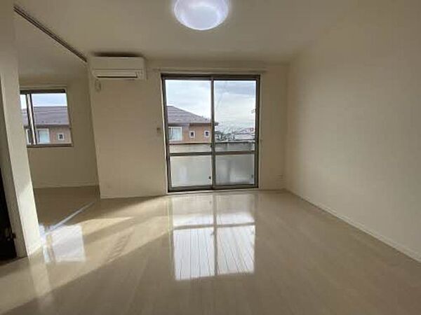 apartment 福島県南相馬市原町区本陣前１丁目55-1
原町区本陣前の賃貸情報を見る
物件地図