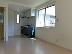 ル・ソレイユ 1階1Kのリビング/ダイニング