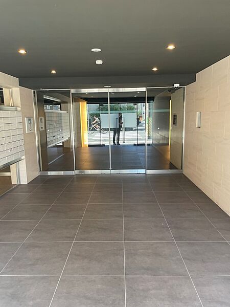 建物エントランス