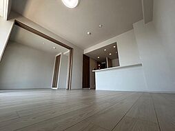 JR中央線 武蔵境駅 徒歩4分の賃貸マンション 5階3LDKのリビング/ダイニング