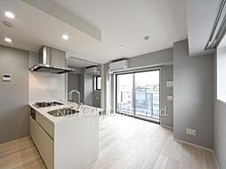 オーパスレジデンス南青山 6階1LDKのリビング/ダイニング