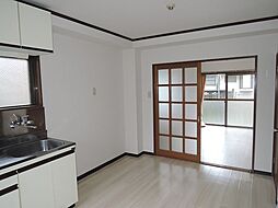 セゾンドゥー 203 2階2DKのリビング/ダイニング