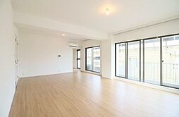 メゾン・ド・中目黒 3階1LDKのリビング/ダイニング