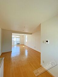 パルシャス園部I 2階1LDKのリビング/ダイニング