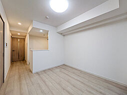 S-RESIDENCE北綾瀬awesome 6階3LDKのリビング/ダイニング