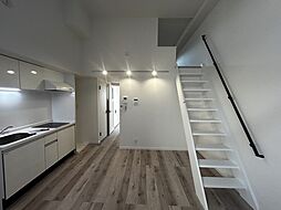 Aurora E 1階1SLDKのリビング/ダイニング