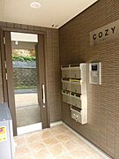 オートロック完備