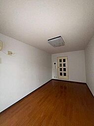 グローリア初穂新小岩 4階1Kのリビング/ダイニング