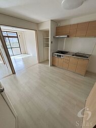 クレセントカシダI 1階2DKのリビング/ダイニング