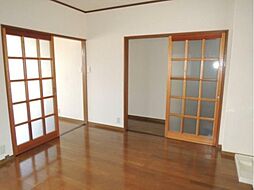 居間