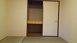 ハイカムール園生 II 2階3DKのリビング/ダイニング