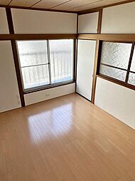 東尾久4丁目貸家 1DKのリビング/ダイニング