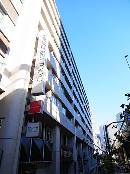 六本木ハイツ 8f 東京都港区六本木４丁目 賃貸マンション2ldk 8階 53 55 株式会社ユウキ ホーム 麻布十番網代公園店 の詳細情報 賃貸スタイル 物件id213050813569