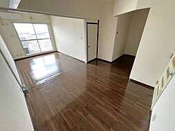 ルミエール新宿 4階2LDKのリビング/ダイニング