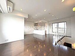 フレンシア外苑西 705 7階2LDKのリビング/ダイニング