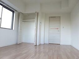 京急本線 大森町駅 徒歩4分の賃貸マンション 2階1Kのリビング/ダイニング