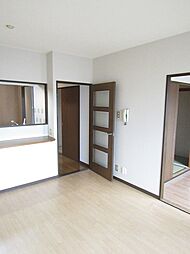 居間