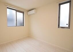 グラシア・フィス旭が丘C棟 1階2LDKのリビング/ダイニング