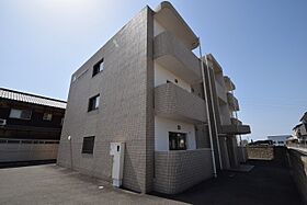 セトル・サンシティー 102 ｜ 愛媛県松山市北井門４丁目（賃貸マンション3LDK・1階・76.19㎡） その1