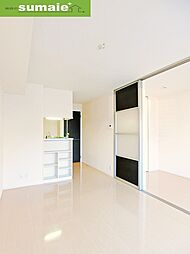 Floraみさき 2階1LDKのリビング/ダイニング