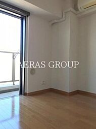 ラグジュアリーガーデン東松戸 6階ワンルームのリビング/ダイニング