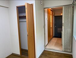 居間