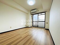 エヴェナール横浜根岸 603 6階1Kのリビング/ダイニング