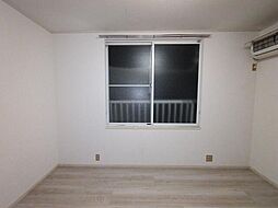 フォークレイドル 1階1Kのリビング/ダイニング