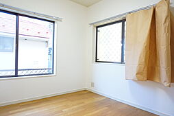 JR中央線 三鷹駅 徒歩3分の賃貸アパート 2階1Kのリビング/ダイニング