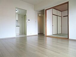 セントラルハイムKATO 3階3LDKのリビング/ダイニング