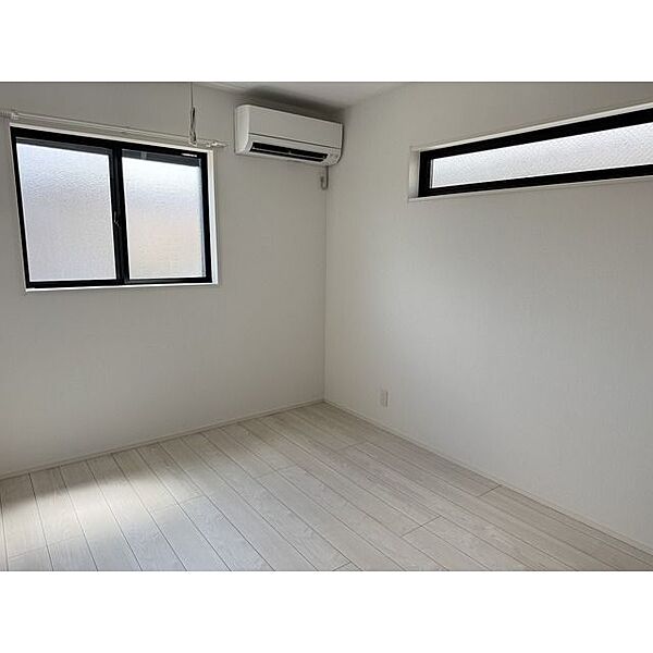 detached 東京都八王子市子安町２丁目35-12

地図を見る