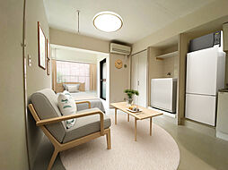 アーバンコート雪谷 104 1階ワンルームのリビング/ダイニング