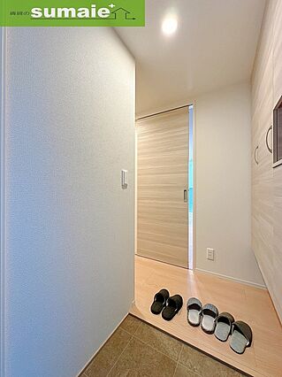 CityStationFront_内装_4